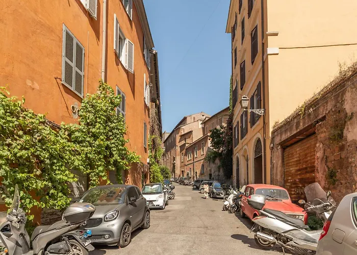Charming Design In Monti * Rom